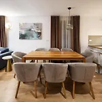 Apartma Luxury Stilla