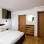 Apartma Luxury Stilla *